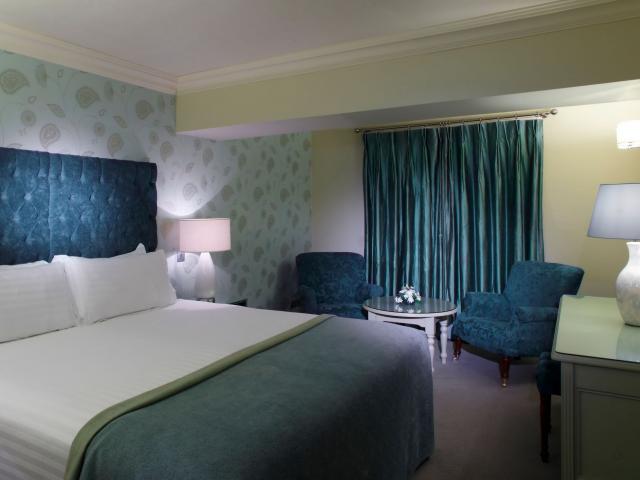 Luxury Hotel Rooms Ennis